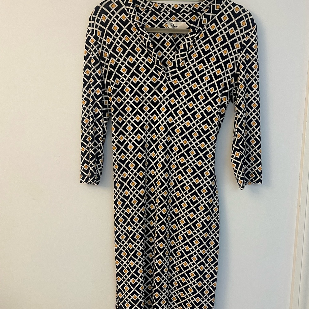 SD Collection Black and White Midi Dress with 3/4 Sleeves